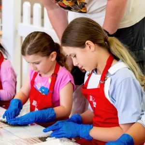 Kids Making Sushi