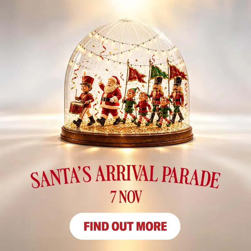 Santa's Arrival Parade at Hyperdome
